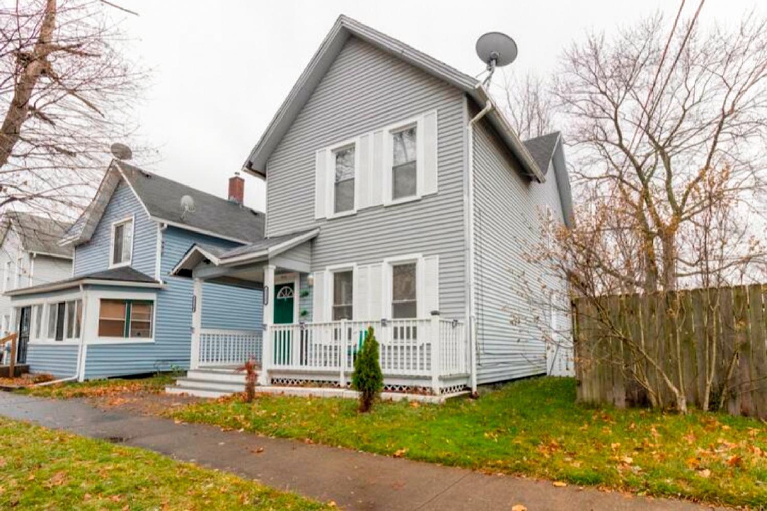 The Tremont Emerald - By Christmas Story House - Historic Charm & Modern Comfort Near Downtown With Parking, 300Mb Wifi & Self Check-In Cleveland Dış mekan fotoğraf