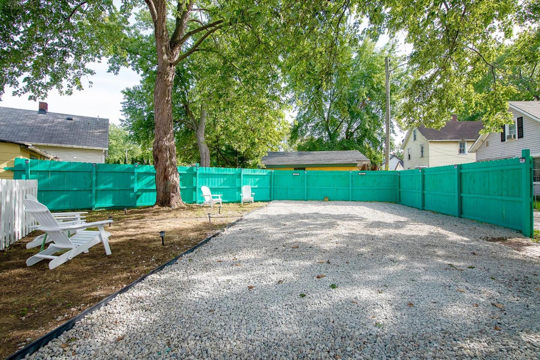 The Tremont Emerald - By Christmas Story House - Historic Charm & Modern Comfort Near Downtown With Parking, 300Mb Wifi & Self Check-In Cleveland Dış mekan fotoğraf